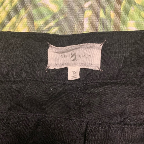 Lou & Grey Black Shorts - Picture 3 of 3